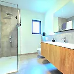 Bat Solutions - Alles Was Ein Nicht Bietet - 5 40 Bis 120 Qm Fuer Bis Zu 29 Personen - 5-raum-apartment Barrierefrei - 60 Qm Balkon Mit Blick Bis Luxemburg - Einzeln Bis Komplett Buchbar - 3 Min Zur A64 *