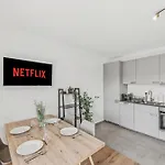 Appartamento Bat Solutions - Alles Was Ein Nicht Bietet - 5 40 Bis 120 Qm Fuer Bis Zu 29 Personen - 5-raum-apartment Barrierefrei - 60 Qm Balkon Mit Blick Bis Luxemburg - Einzeln Bis Komplett Buchbar - 3 Min Zur A64