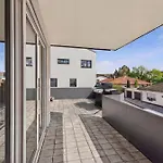 Appartamento Bat Solutions - Alles Was Ein Nicht Bietet - 5 40 Bis 120 Qm Fuer Bis Zu 29 Personen - 5-raum-apartment Barrierefrei - 60 Qm Balkon Mit Blick Bis Luxemburg - Einzeln Bis Komplett Buchbar - 3 Min Zur A64 Trierweiler