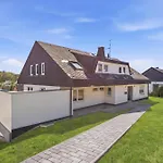 Apartment Bat Solutions - Alles Was Ein Nicht Bietet - 80 Qm, 3 Zimmer, 5 Personen, Terrasse, Bbq Und Kino *