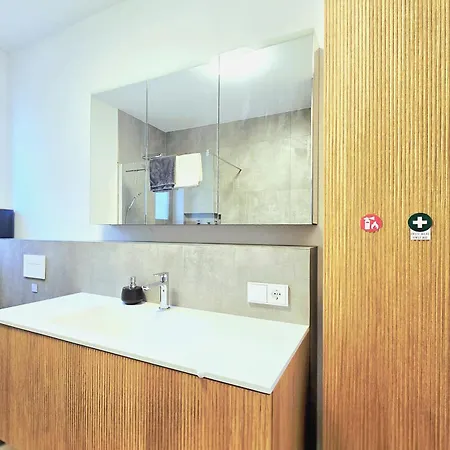 Bat Solutions - Alles Was Ein Nicht Bietet - 80 Qm, 3 Zimmer, 5 Personen, Terrasse, Bbq Und Kino Апартаменты Trierweiler