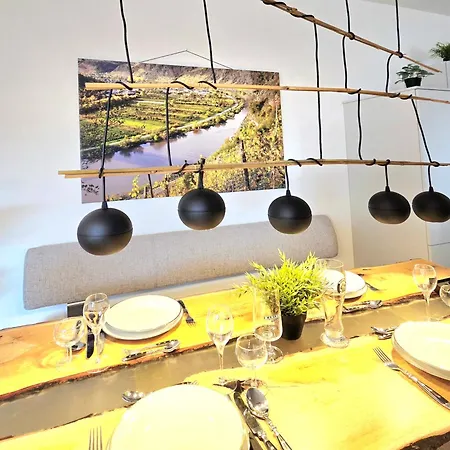 Bat Solutions - Alles Was Ein Nicht Bietet - 80 Qm, 3 Zimmer, 5 Personen, Terrasse, Bbq Und Kino