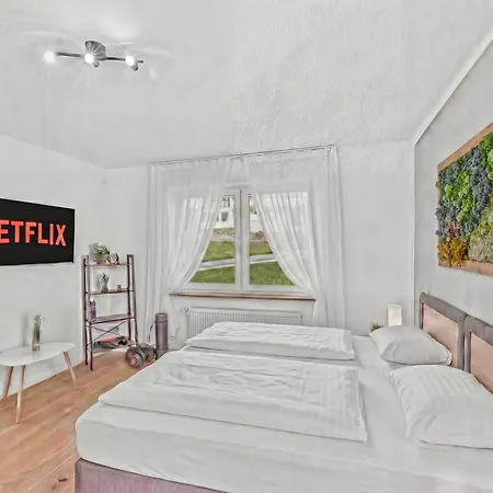 Bat Solutions - Alles Was Ein Nicht Bietet - 5 40 Bis 120 Qm Fuer Bis Zu 29 Personen - 5-raum-apartment Barrierefrei - 60 Qm Balkon Mit Blick Bis Luxemburg - Einzeln Bis Komplett Buchbar - 3 Min Zur A64 *