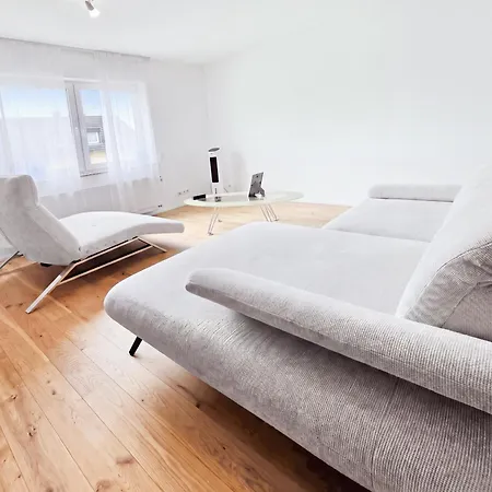 Bat Solutions - Alles Was Ein Nicht Bietet - 5 40 Bis 120 Qm Fuer Bis Zu 29 Personen - 5-raum-apartment Barrierefrei - 60 Qm Balkon Mit Blick Bis Luxemburg - Einzeln Bis Komplett Buchbar - 3 Min Zur A64 アパート *