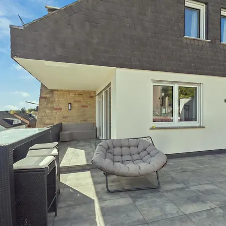 Bat Solutions - Alles Was Ein Nicht Bietet - 80 Qm, 3 Zimmer, 5 Personen, Terrasse, Bbq Und Kino * Trierweiler