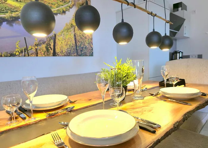 Bat Solutions - Alles Was Ein Nicht Bietet - 80 Qm, 3 Zimmer, 5 Personen, Terrasse, Bbq Und Kino *