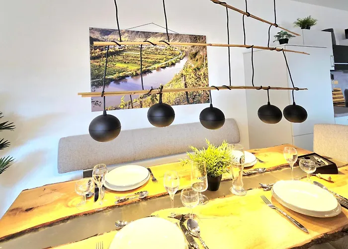 Bat Solutions - Alles Was Ein Nicht Bietet - 80 Qm, 3 Zimmer, 5 Personen, Terrasse, Bbq Und Kino