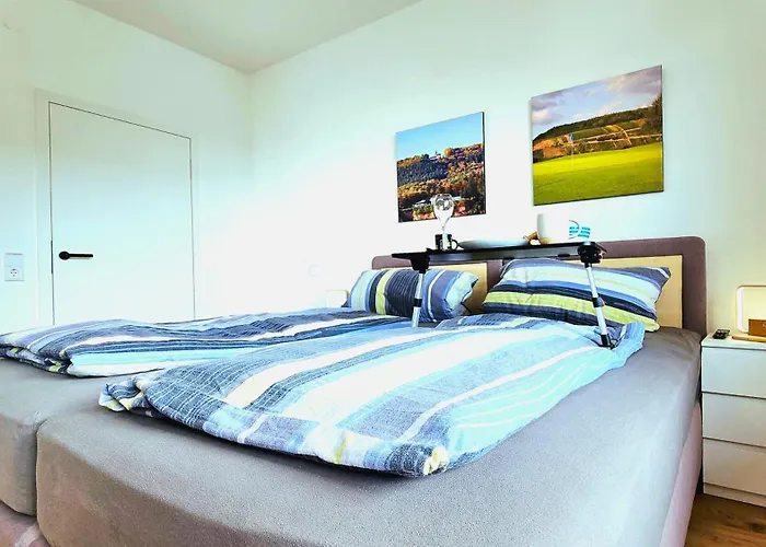 Bat Solutions - Alles Was Ein Nicht Bietet - 80 Qm, 3 Zimmer, 5 Personen, Terrasse, Bbq Und Kino Apartamento